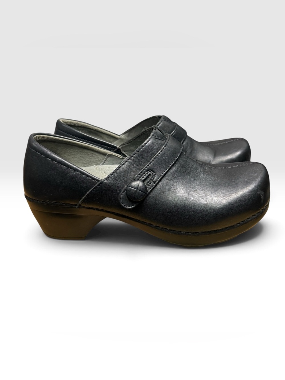 Dansko Black Leather Solstice Clogs Shoes Size 37